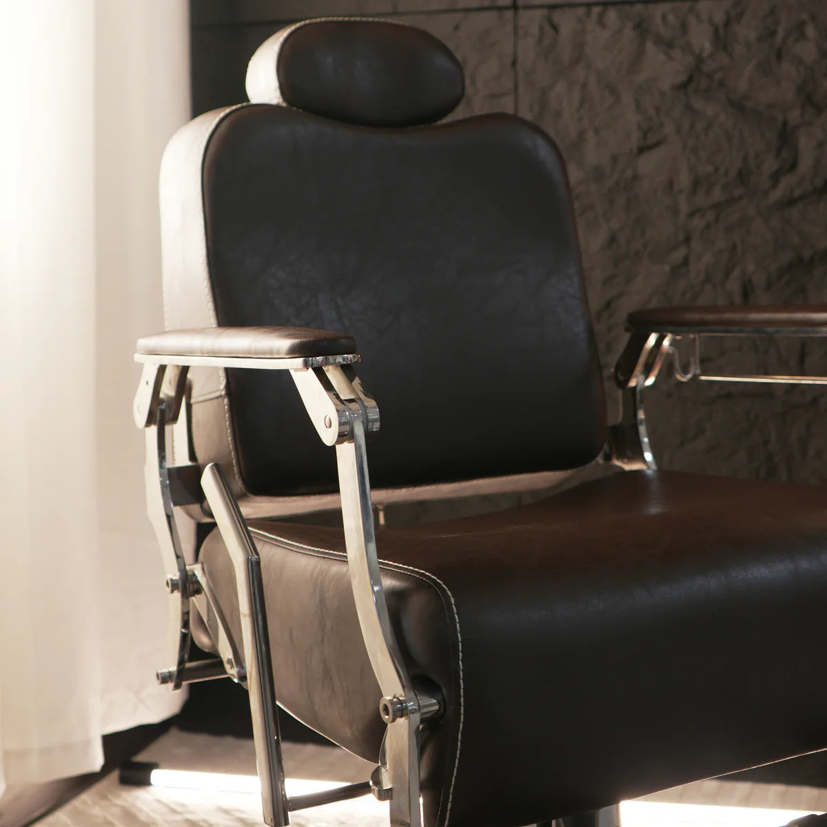 Theo Barber Chair